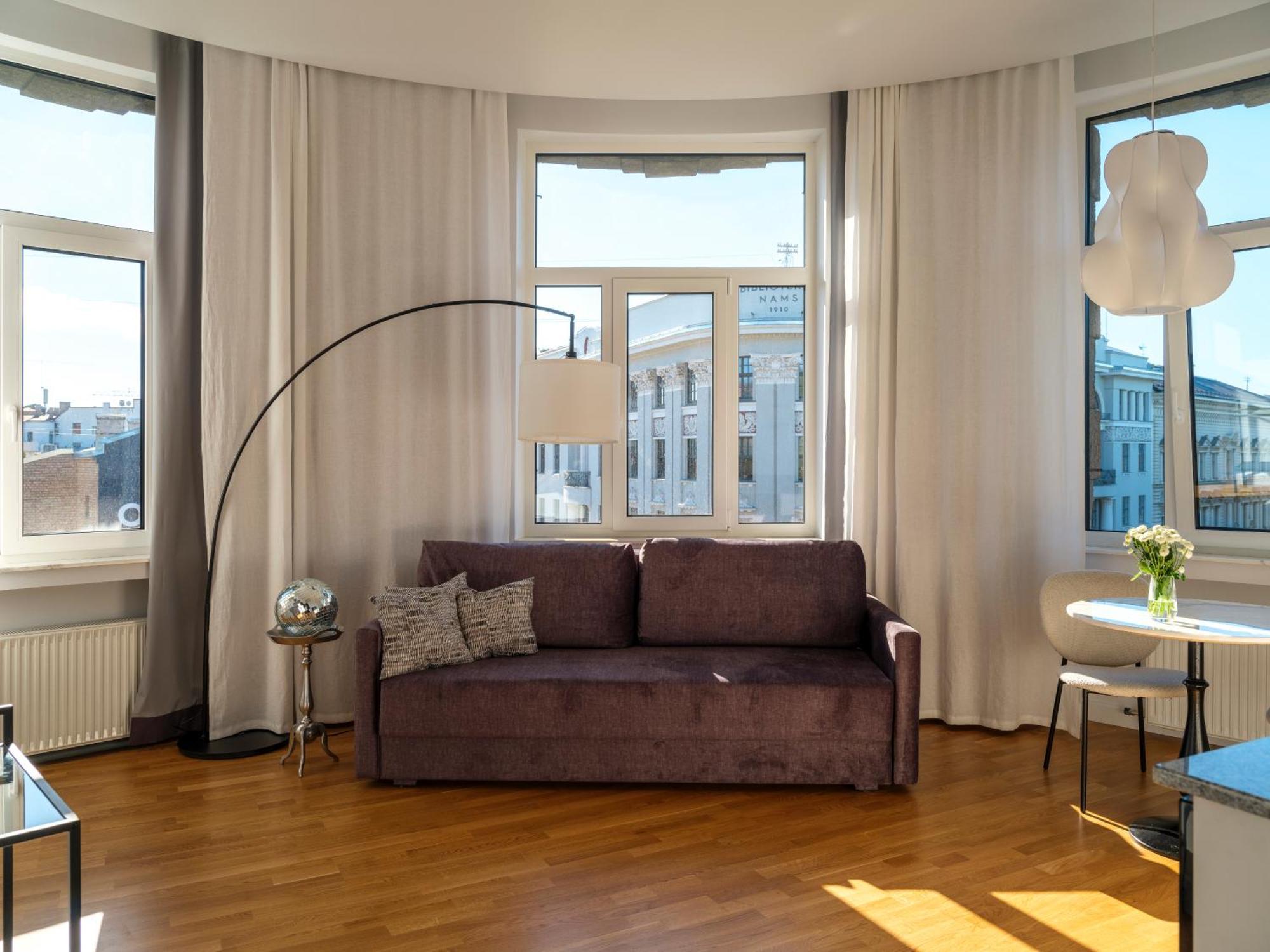 Miro Center - Quiet Chic, Self Check-in Riga