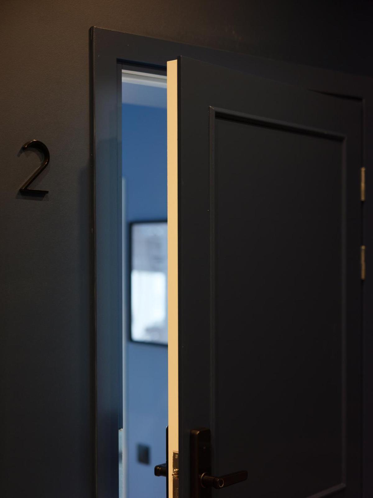 Aparthotel Miro Center - Quiet Chic, Self Check-in Riga